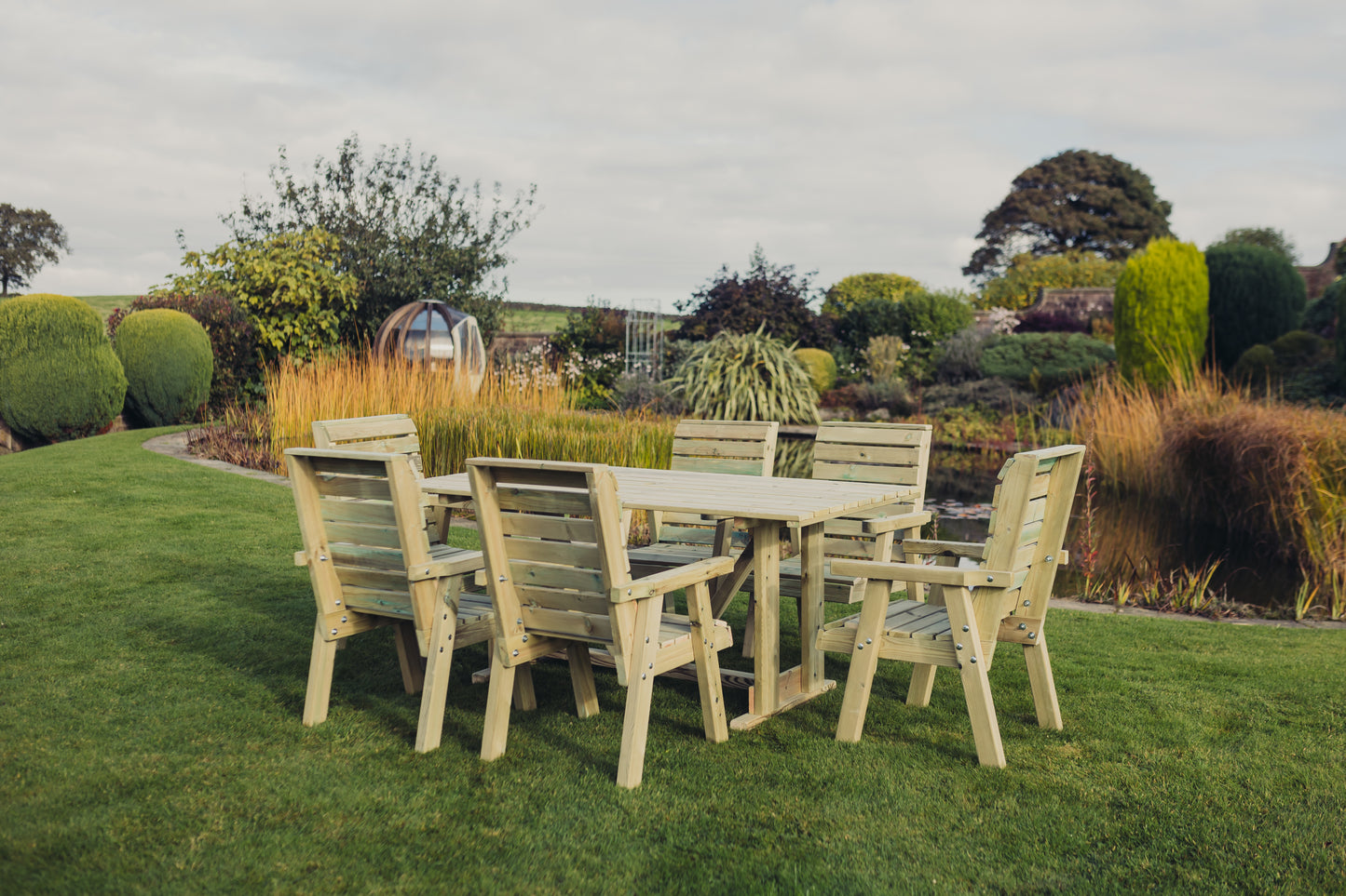 Clover 6 Seat Table Set