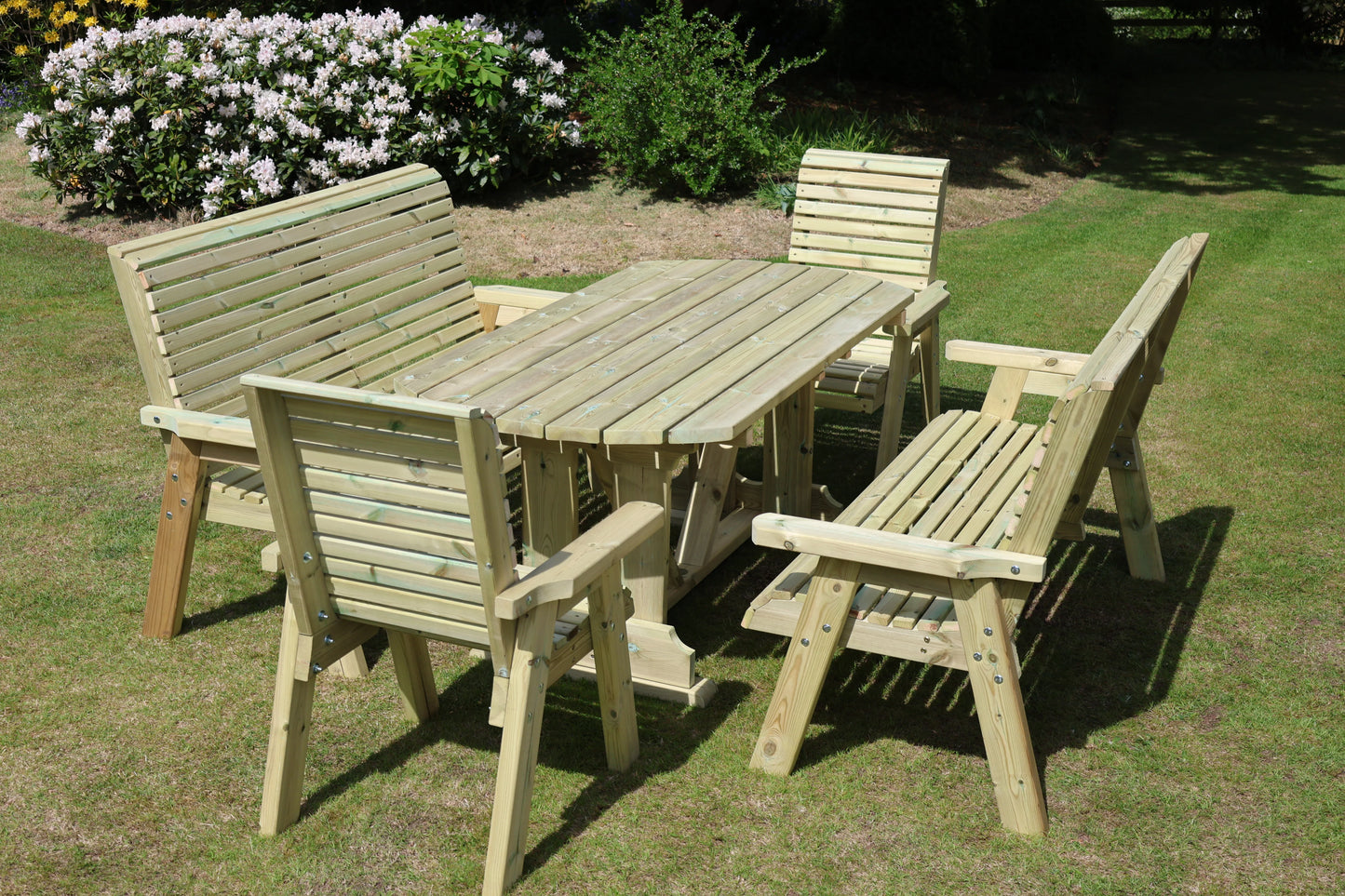 Ergo 8 Seat Round Table Set