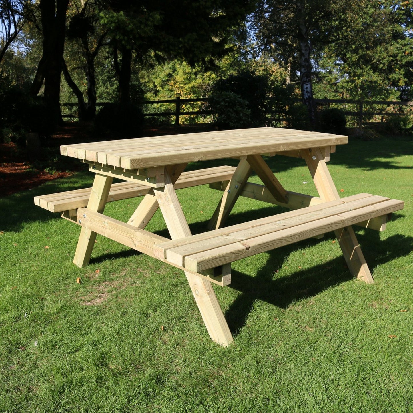 Deluxe Picnic Table - 1500mm