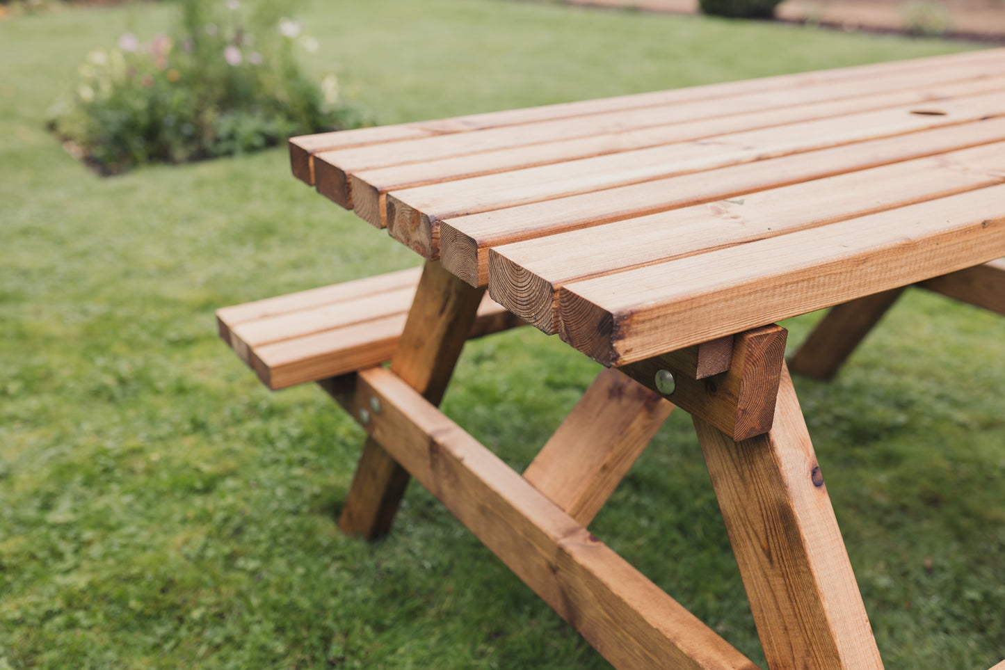 Valley Deluxe Picnic Table - 1500mm
